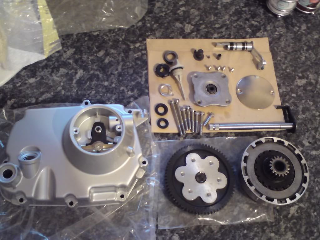 How to fit manual clutch to c90 ?