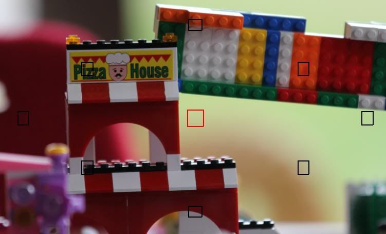 IMAGE: http://i801.photobucket.com/albums/yy298/captivatedbybeauty/technical/AF_Tests/IMG_4442.jpg