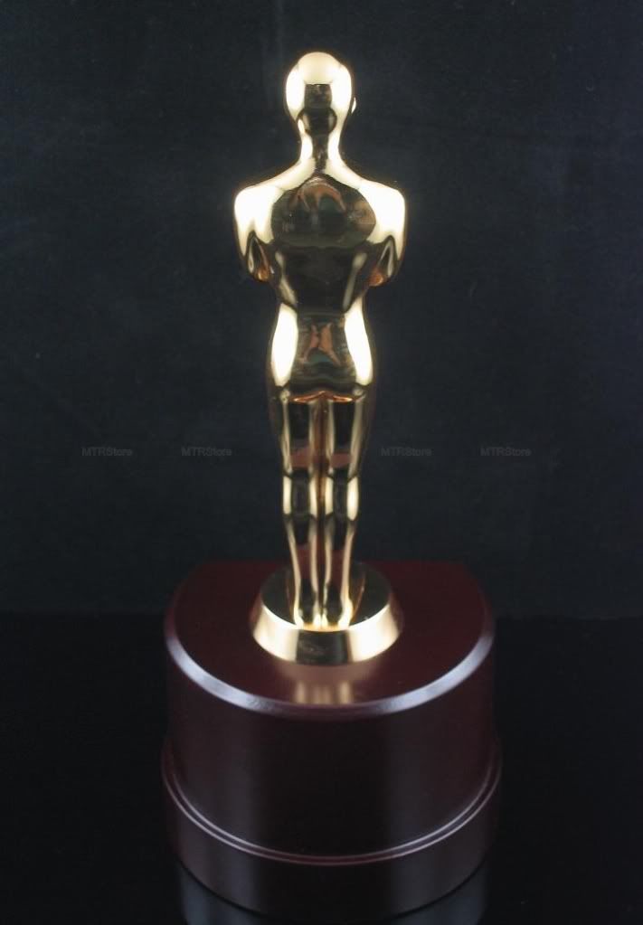 http://i801.photobucket.com/albums/yy299/mtrgood/Trophy/Oscar_Trophy_with_Stand_1_b_wm.jpg