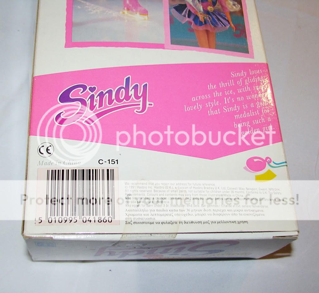 RARE VINTAGE GOLDEN SKATES SINDY DOLL MIB NRFB HASBRO 1991 C   151 